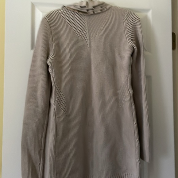 Elle tamari 💯 merino wool duster - Picture 5 of 6
